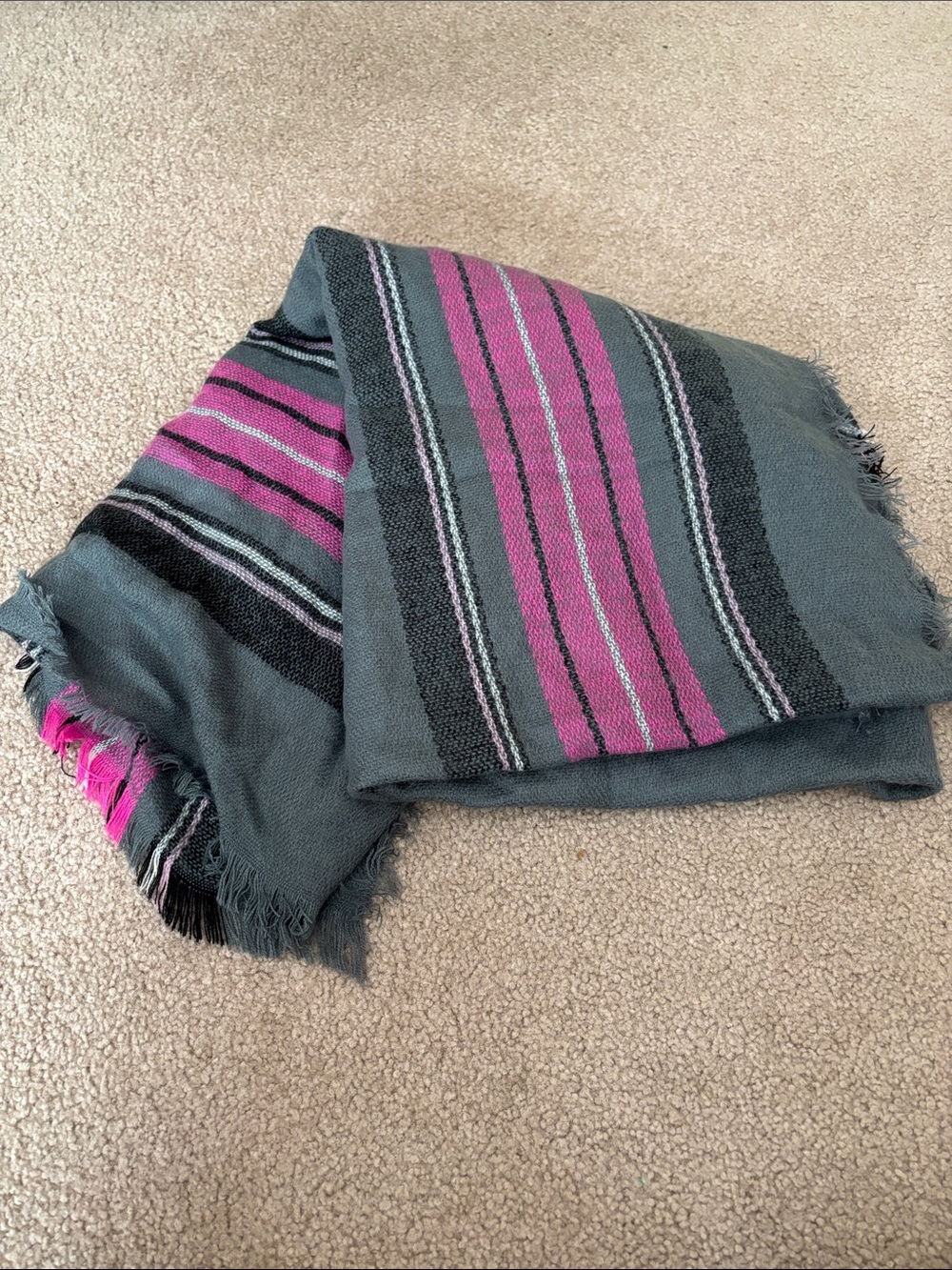 Blanket Gray and Pink Striped scarf